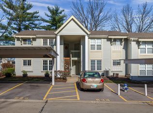 628 Sugar Trail Ct #11STFL, Saint Peters, MO 63376