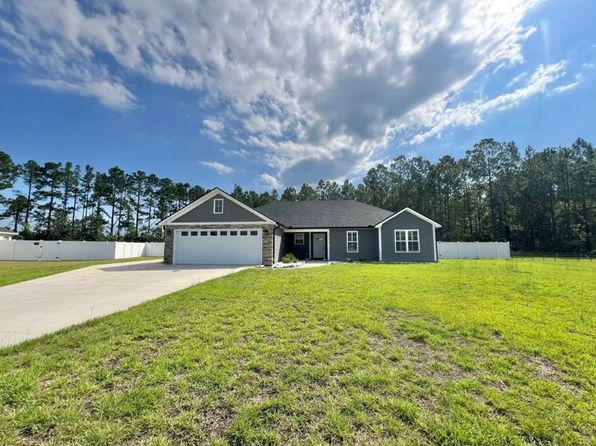 2633 Naples Ln