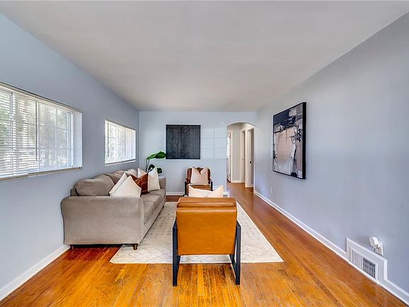 5th image of 1584 S Hairston Rd