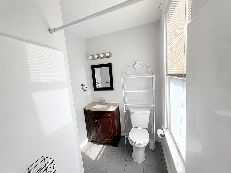 148 Doyle Ave #1M — Photo 4