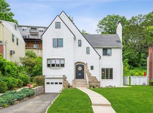 31 Avondale Rd, Yonkers, NY 10710