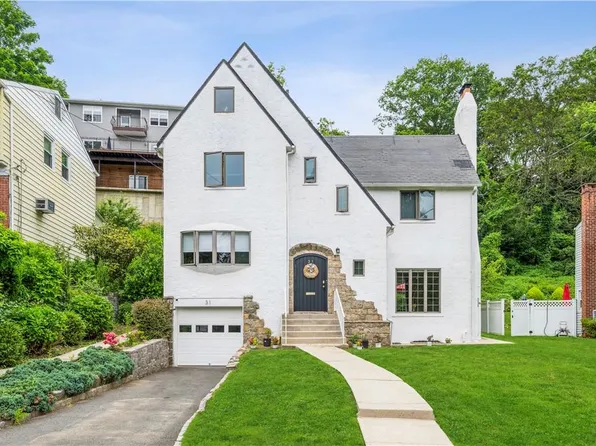 31 Avondale Road, Yonkers, NY 10710