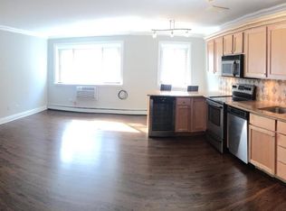 606 W Wrightwood Ave, Chicago, IL 60614