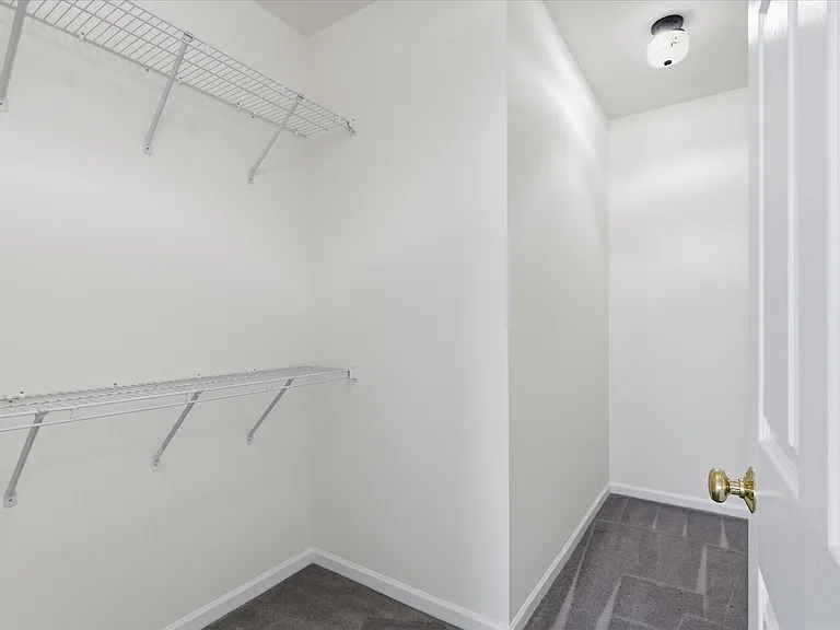 25828 Kirkwood Sq — Photo 19