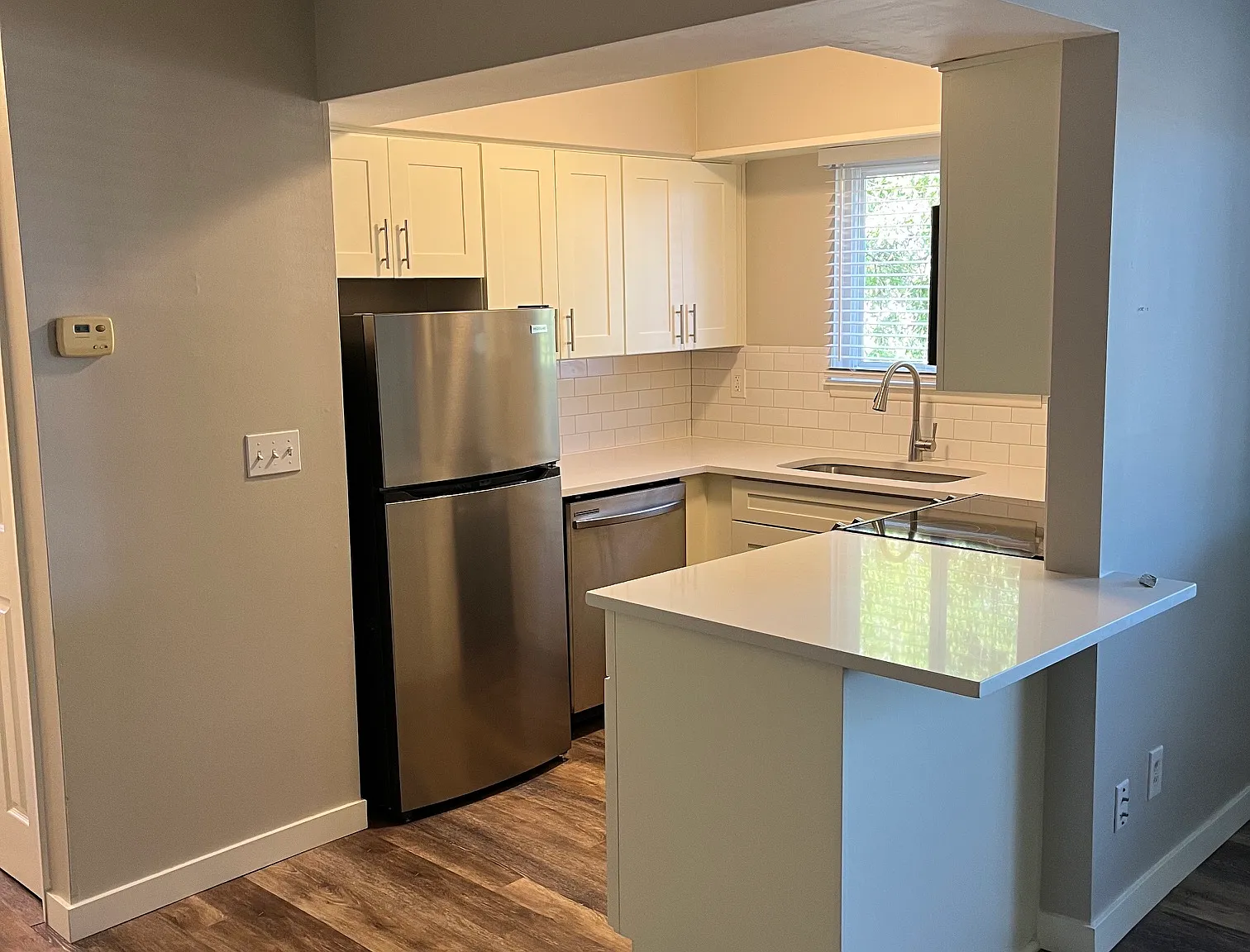 1 bed, 750 sqft, $990 — Photo 4