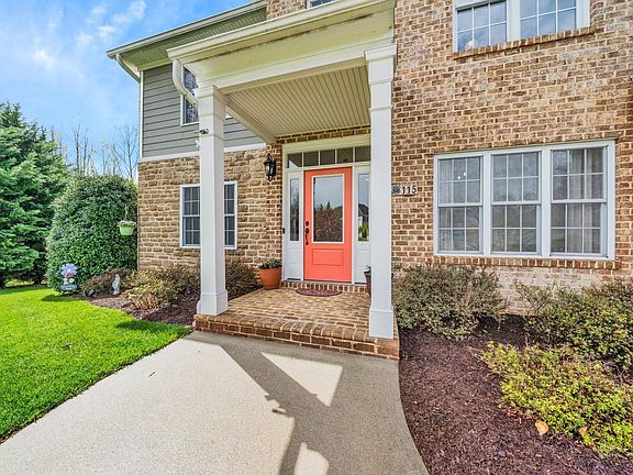 5th image of 115 Amaya Dr