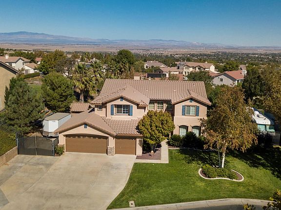 5717 Bienveneda Terrace-print-003-42-Aer