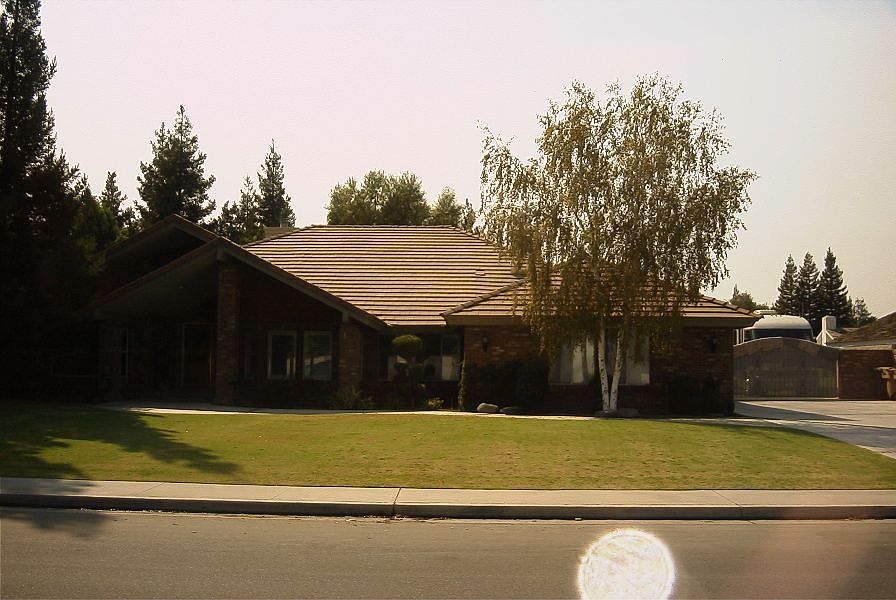 Left Frontage