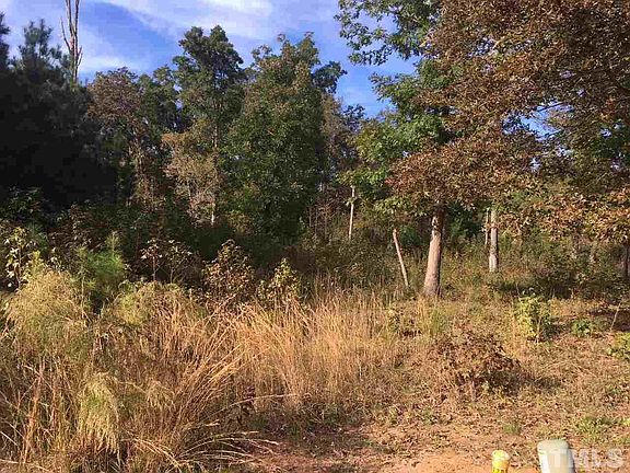3rd image of 188 Quail Pt