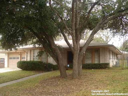 4th image of 3507 LAKEFIELD DR