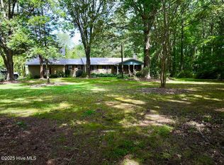 1004 No Bottom Rd, Warrenton, NC 27589