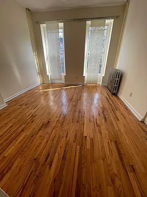 Rented by H.P. Greenfield Real Estate | media 15