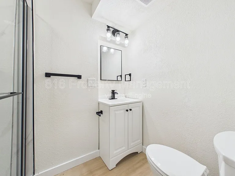 6607 NE 49th St — Photo 19