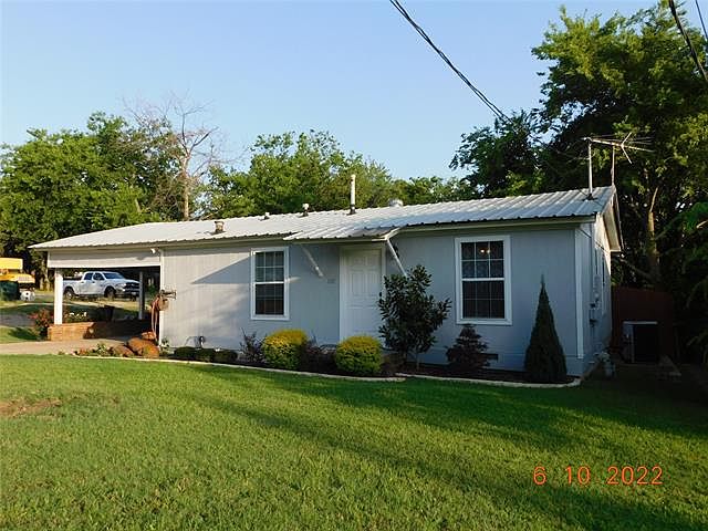1st image of 1107 Oakwood Dr