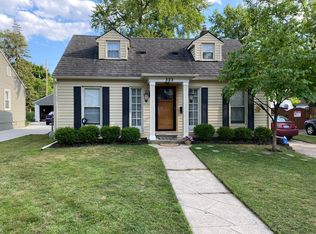 323 Pearson St, Ferndale, MI 48220