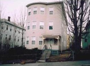 10 Suffield St, Worcester, MA 01610