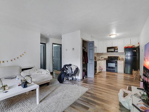 4th image of 3811 Restwood Rd