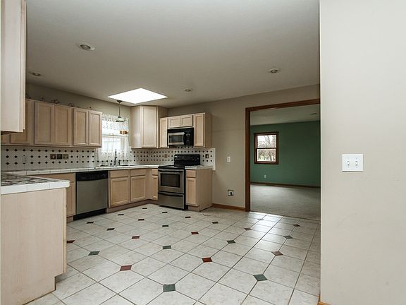 4th image of 9861 Trevia Dr