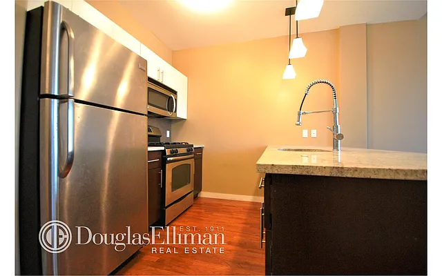 Rented by Douglas Elliman | media 15