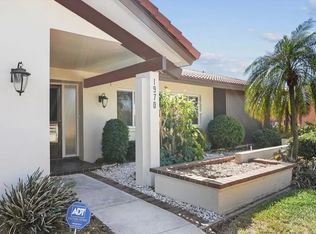1970 Illinois Ave NE, Saint Petersburg, FL 33703
