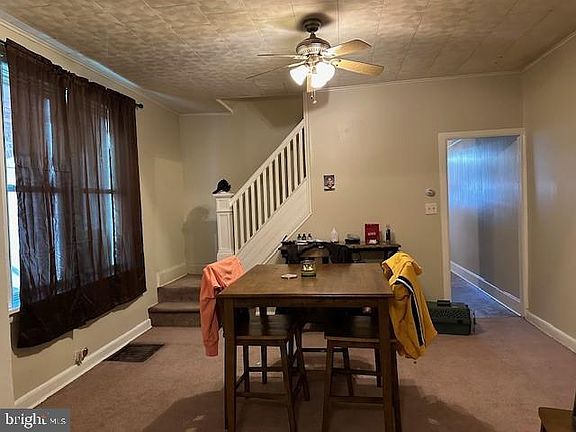 3rd image of 1812 Boas St