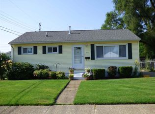 911 Canterbury Dr, South Bend, IN