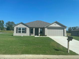 40 Saunder Dr, Austin, AR 72007