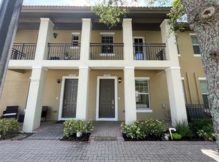 1205 SW 147th Ave, Pembroke Pines, FL 33027