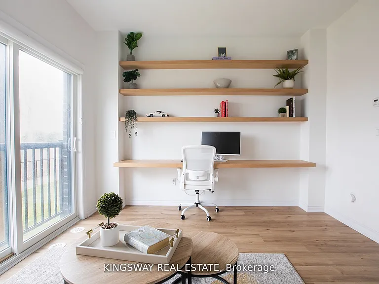 27 Paradox St — Photo 21