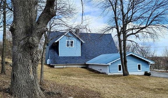 4th image of 28654 Snug Harbor Dr