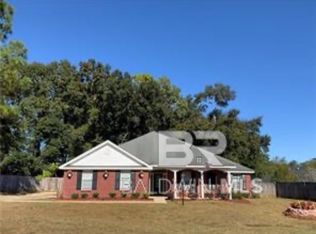 1107 Colonial Xing, Mobile, AL 36695