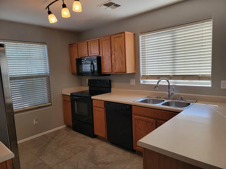 14862 W Aster Dr — Photo 7