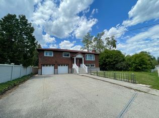 1319 Bridge Rd, Oakville, ON L6L 2C6