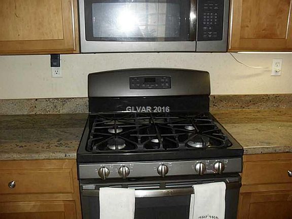 5th image of 7612 Yondering Ave