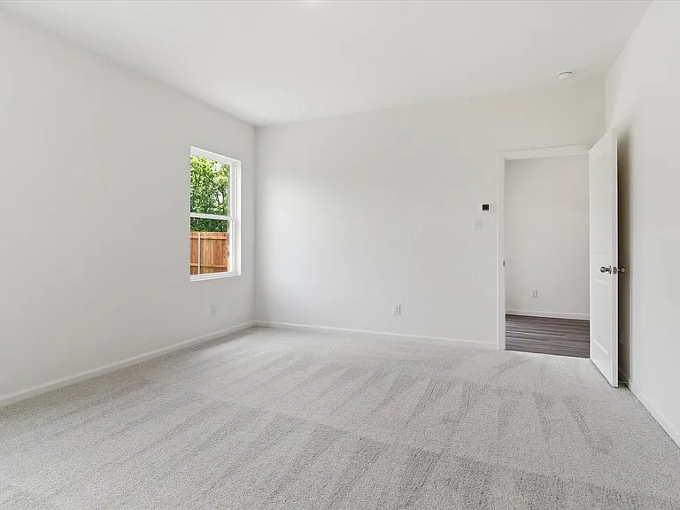 2120 Prairie Ln — Photo 9