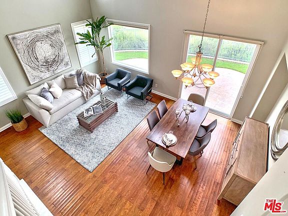 5th image of 27264 Valderrama Dr