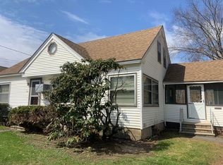 12 N Garand St, Winslow, ME 04901