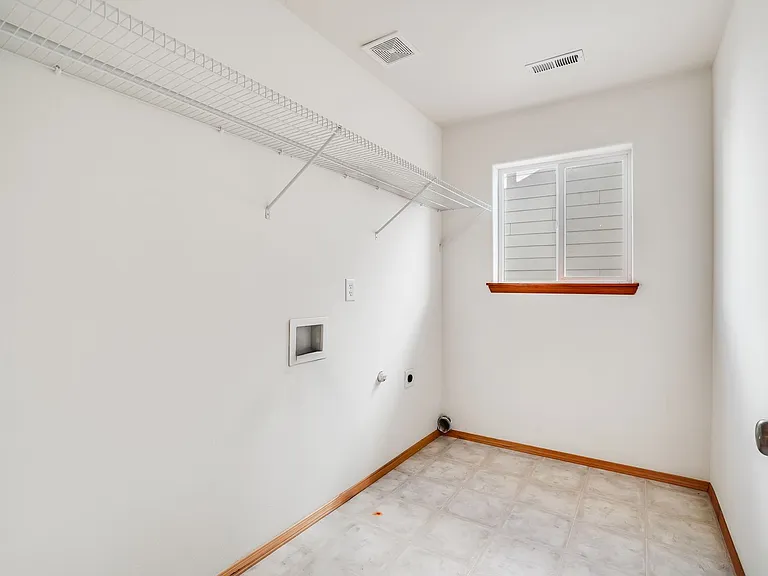 12590 NW Naomi Ln — Photo 19