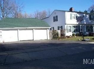 1 Maumee Ct, Adrian, MI 49221