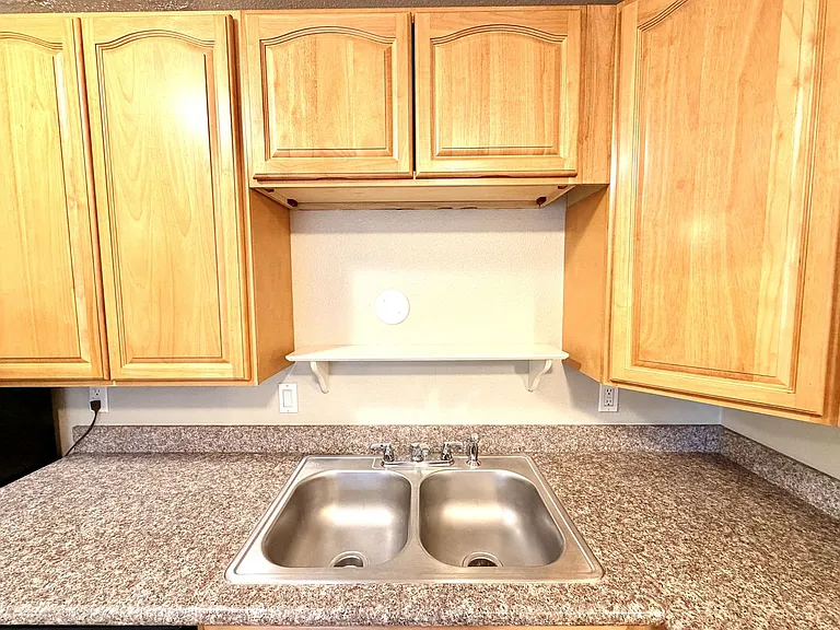 American Lake Townhomes — Photo 10