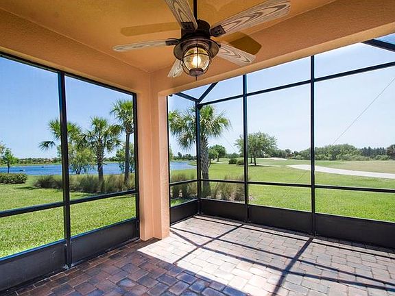 2nd image of 2394 Palm Tree Dr