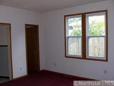 5th image of 2622 Madison St NE