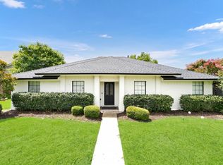 2600 Summertree Dr, Carrollton, TX 75006
