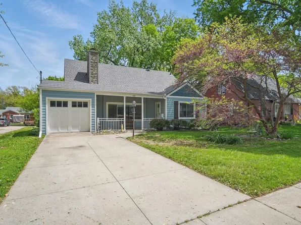 921 16th St, West Des Moines, IA 50265