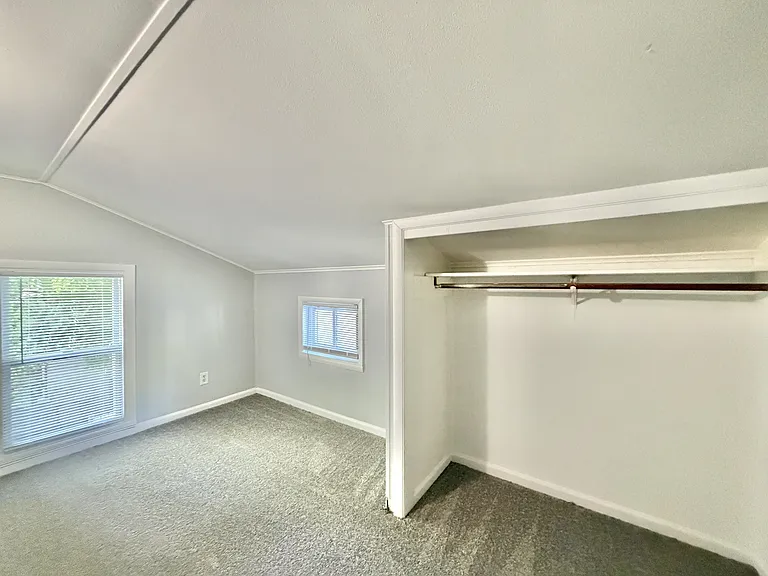 330 Lincoln St #1 — Photo 7
