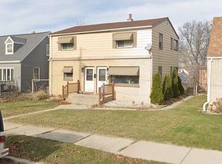 1924 E Euclid Ave, Milwaukee, WI 53207