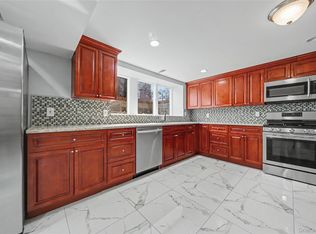 635 E Lincoln Ave, Mount Vernon, NY 10552