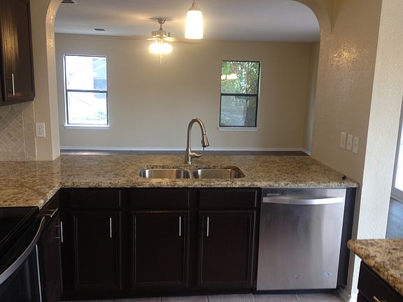5th image of 5248 Blue Cir
