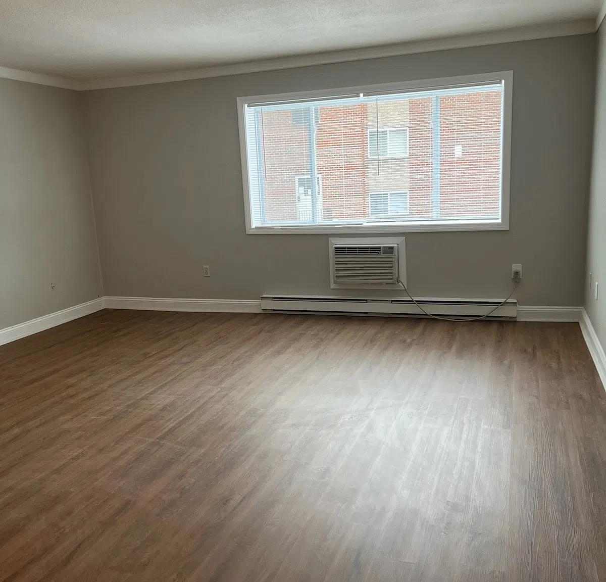 2 bed, 853 sqft, $1,795 — Photo 3