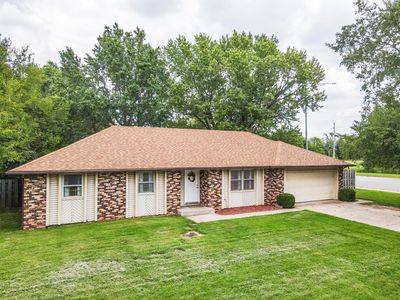 1155 E Darby Place, Springfield, MO, 65810